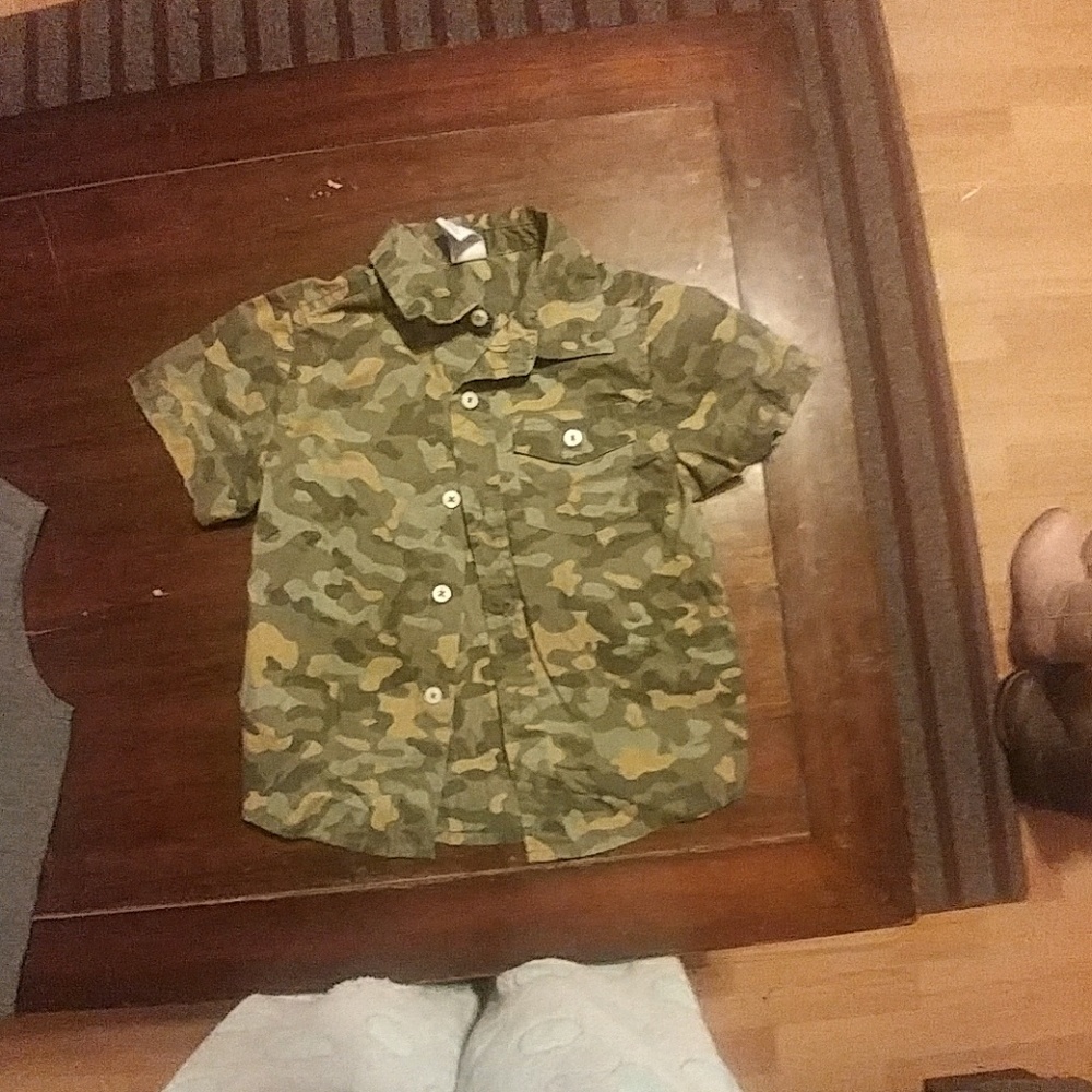 Shirt